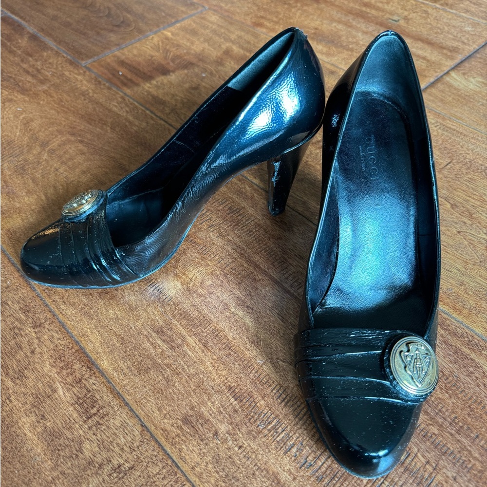Black Gucci heels